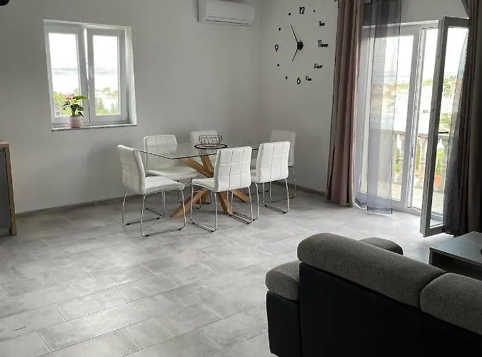 Ivanica Apartman *